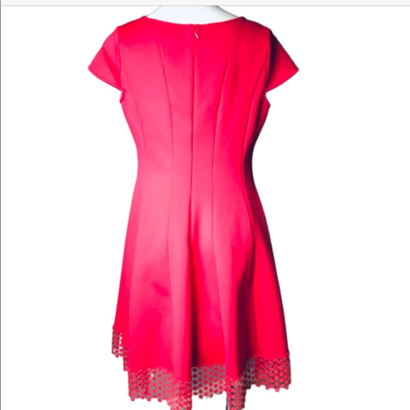 Donna Ricco Raspberry Dress with Cap Sleeves - Picture 4 of 5